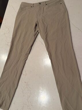 Olivers Men's Chino Pants in Light Khaki